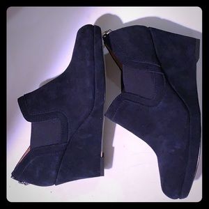 Adrienne Vittadini Platform Wedge Bootie